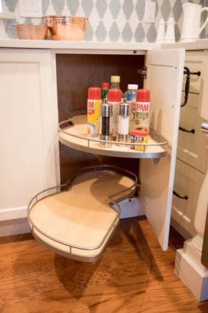 Corner Cabinet Pullout Shelves