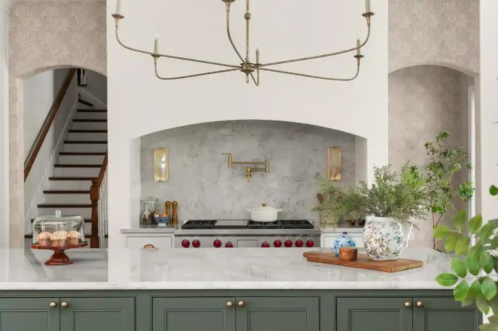 Custom kitchen remodel in Winter Park by KBF Design Gallery